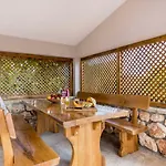 Haus Rustica