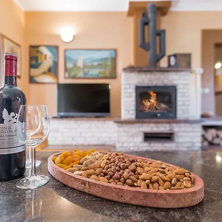 Haus Rustica Holiday home