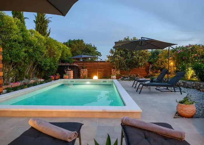 Haus Rustica Сasa de vacaciones Pula