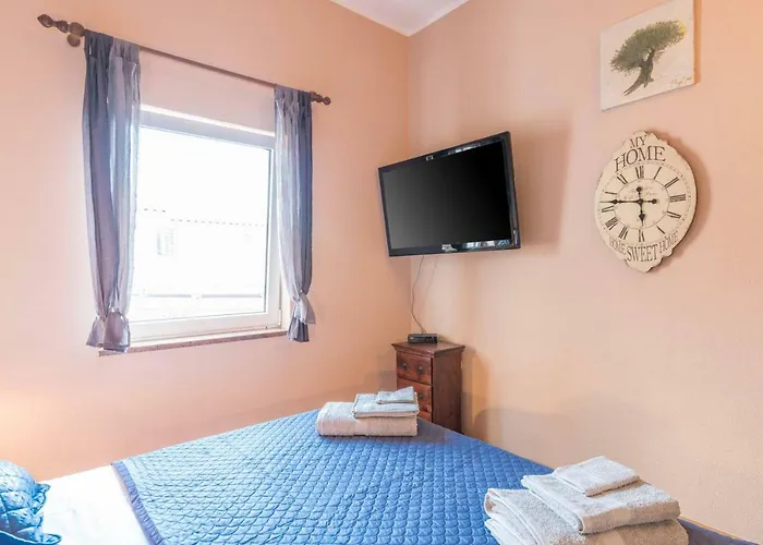 Haus Rustica * 풀라