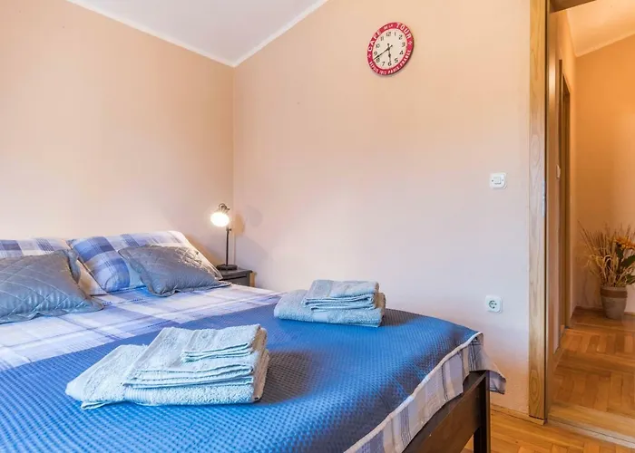 Haus Rustica Сasa de vacaciones Pula